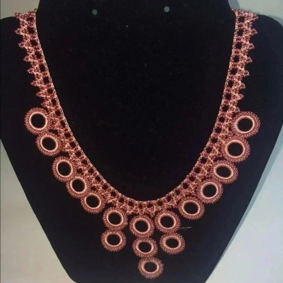 Hand Made embroidered necklace - Picture 1 of 2